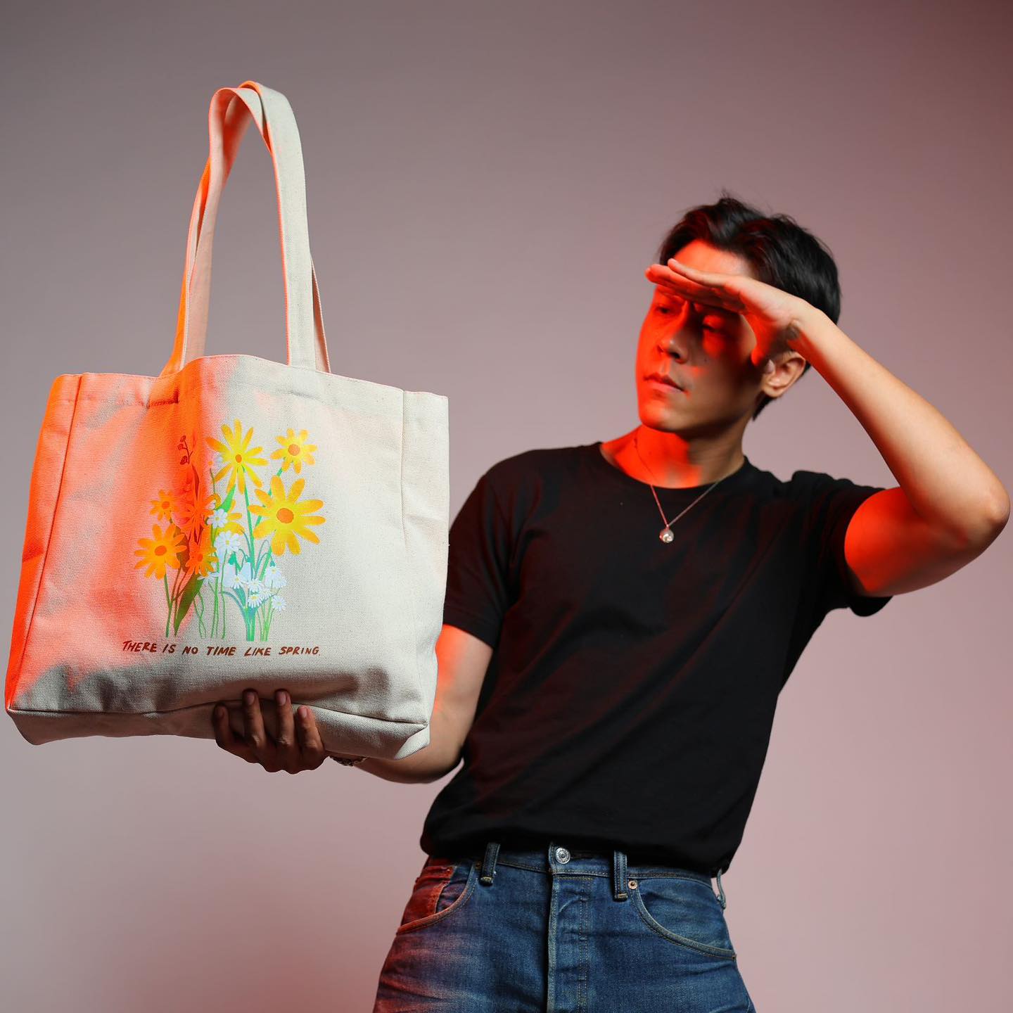 กระเป๋าผ้าแคนวาสคอลเลคชั่น ‘There is no time like spring’